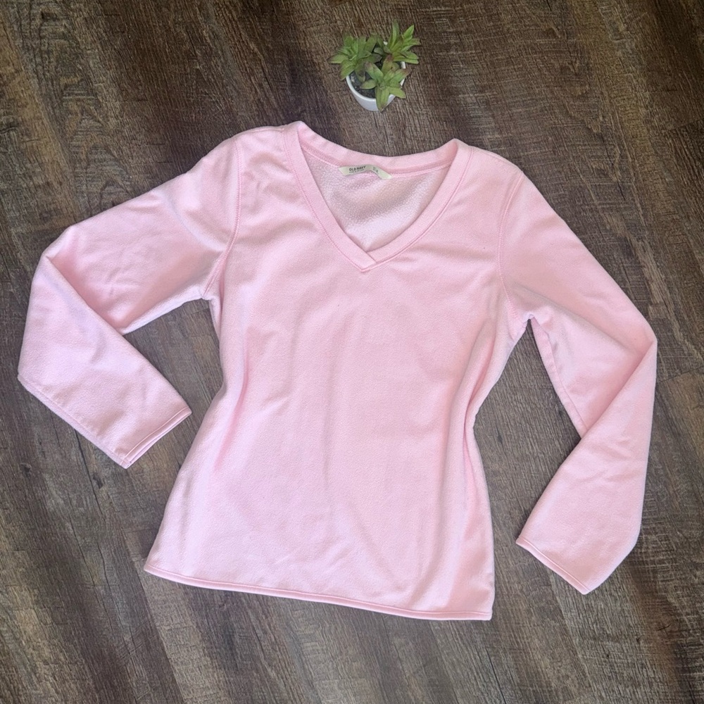 Old Navy Women’s Light Pink V-Neck Sweater